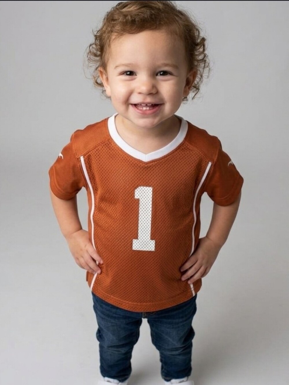 🍀🛍Knights Apparel Rivalry Threads UT No. 1 Football Jersey Size 2T Polyester